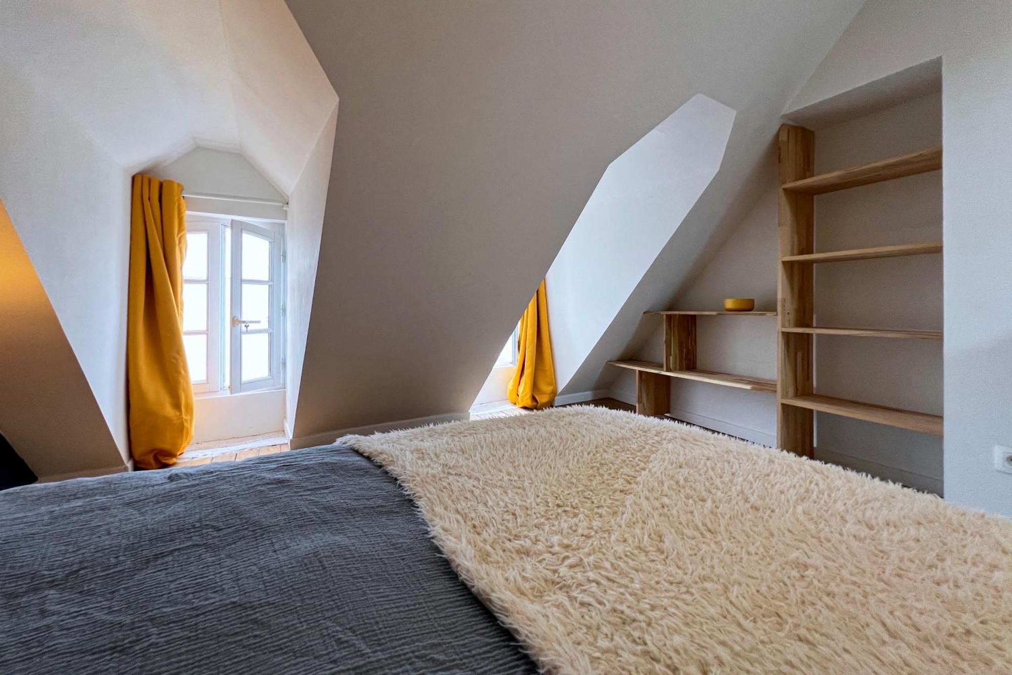 Appart De Charme, 2 Chambres En Centre Ville 瑟堡 外观 照片